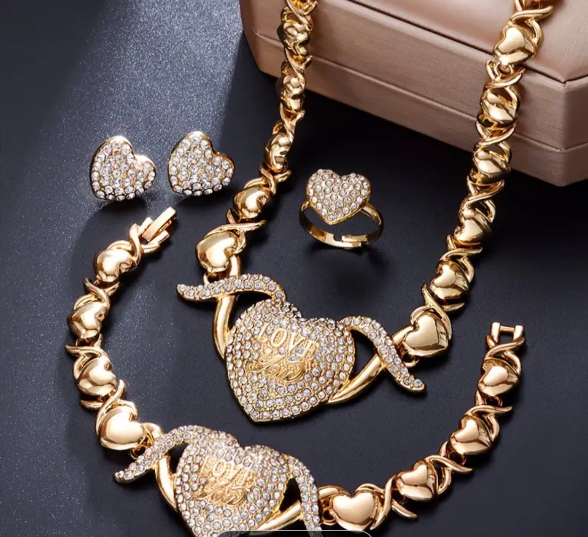 ACCESSORY SETS