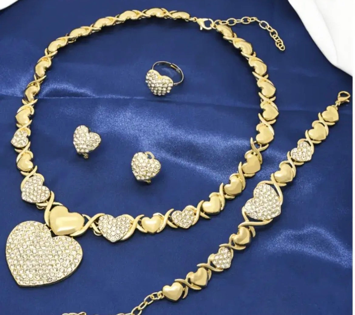 ACCESSORY SETS